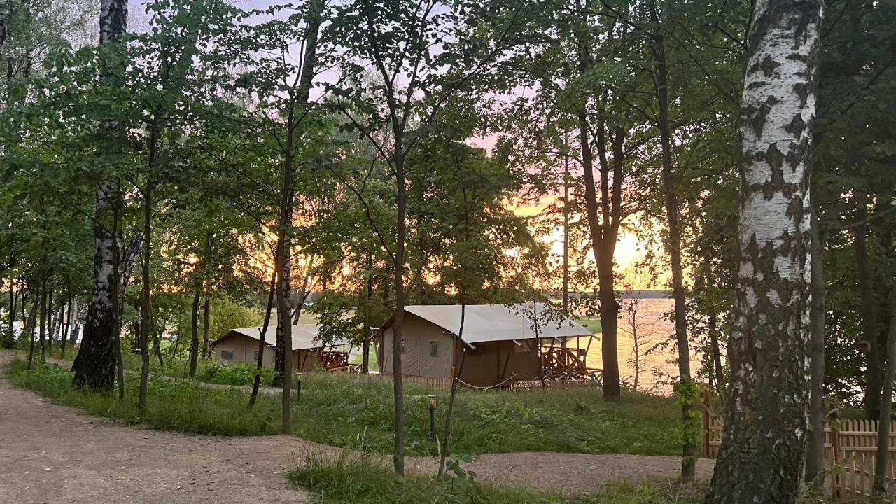 Wioska Wakacyjna Glamila Hotel Sterławki Wielkie Exterior foto