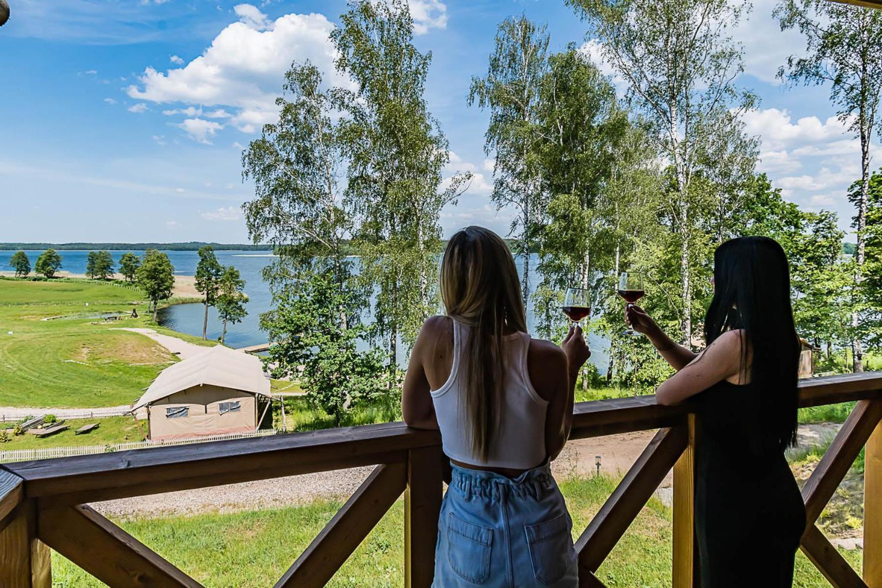 Wioska Wakacyjna Glamila Hotel Sterławki Wielkie Exterior foto